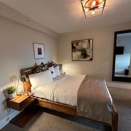 Entire Modern 7 Unit 7 Bath Boutique Inn Torre di Torre di Newport Esterno foto