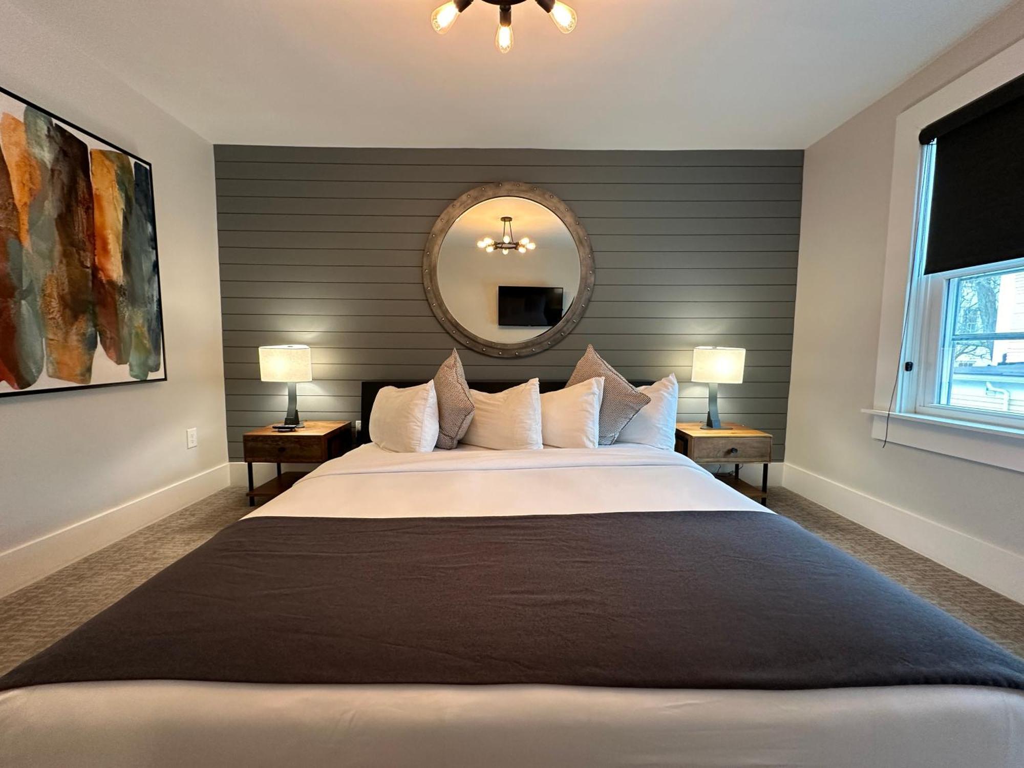 Entire Modern 7 Unit 7 Bath Boutique Inn Torre di Torre di Newport Esterno foto