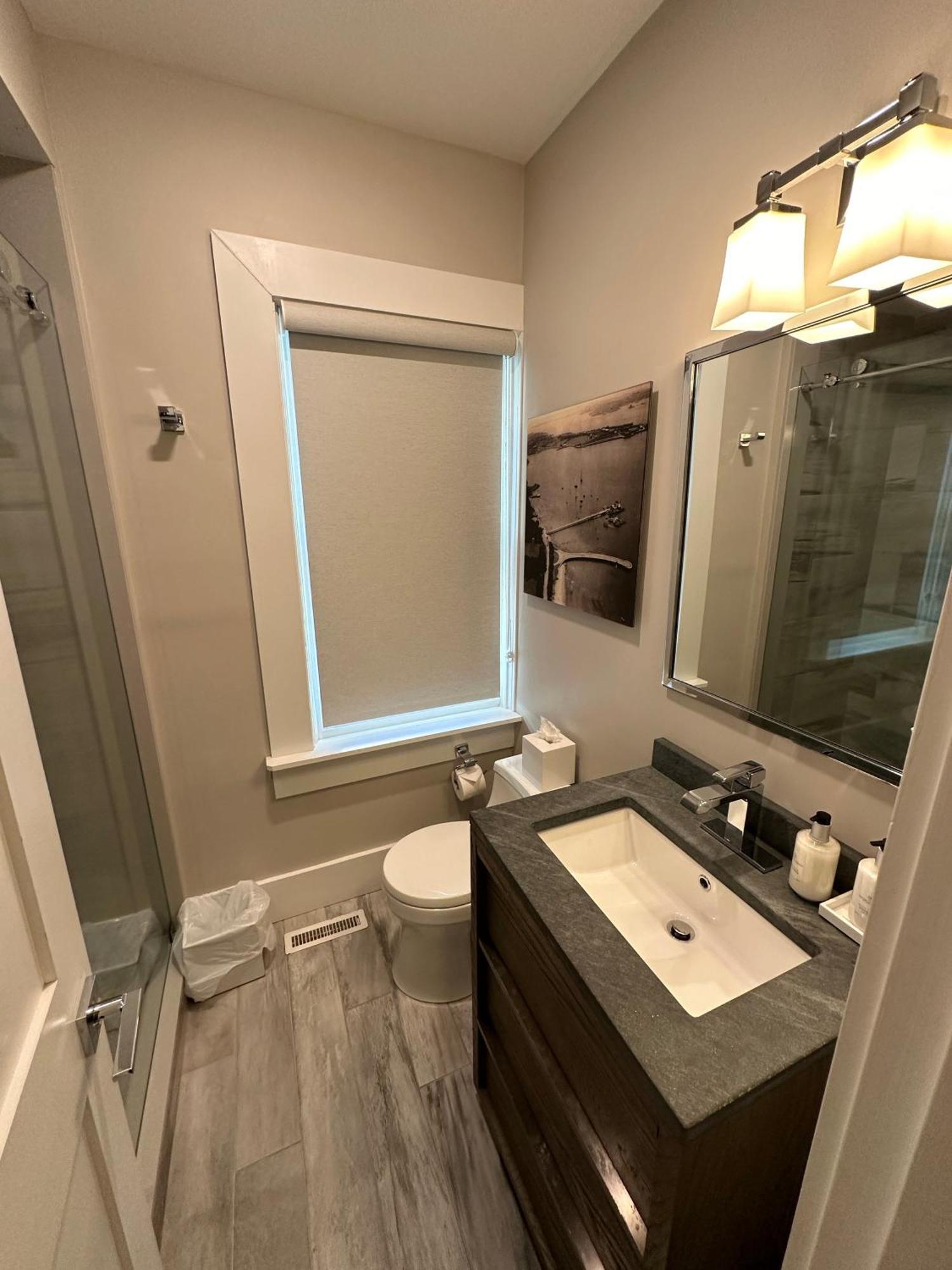 Entire Modern 7 Unit 7 Bath Boutique Inn Torre di Torre di Newport Esterno foto