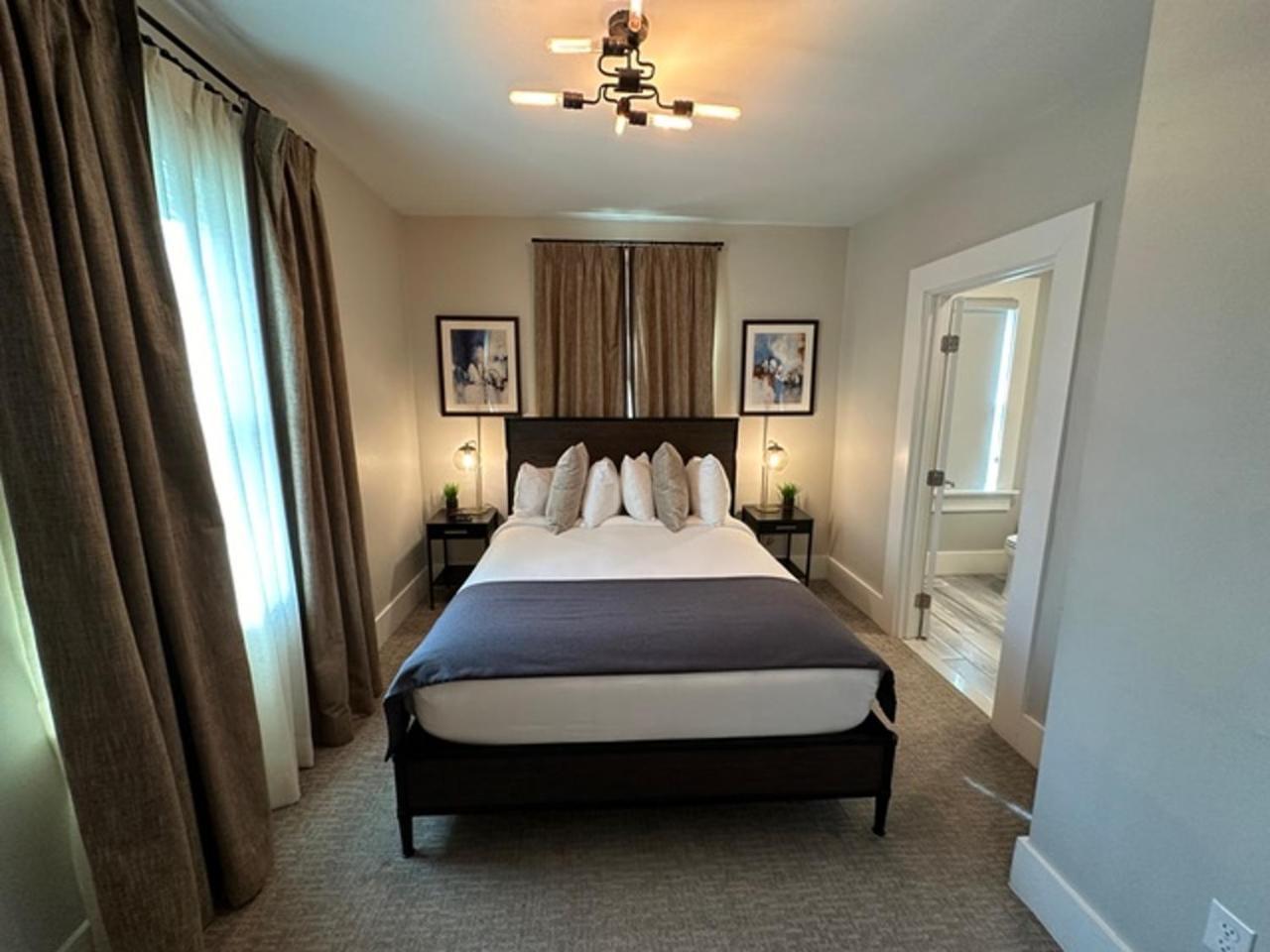 Entire Modern 7 Unit 7 Bath Boutique Inn Torre di Torre di Newport Esterno foto